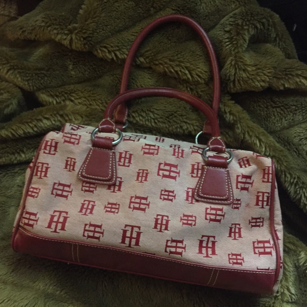 Tommy Hilfiger satchel